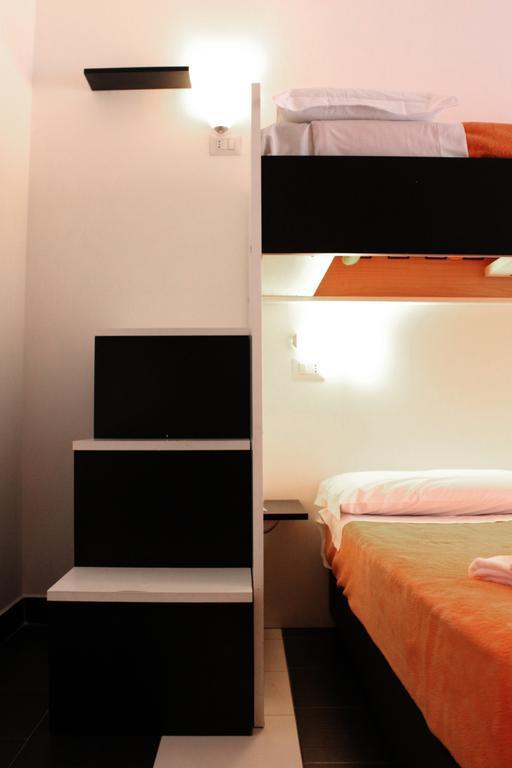 New Generation Hostel Milan Center Екстериор снимка