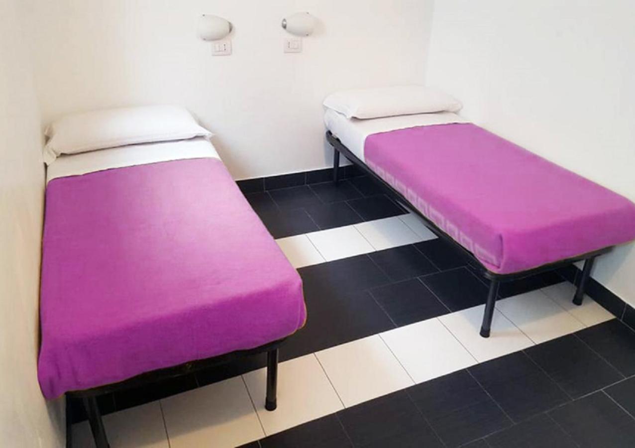 New Generation Hostel Milan Center Екстериор снимка